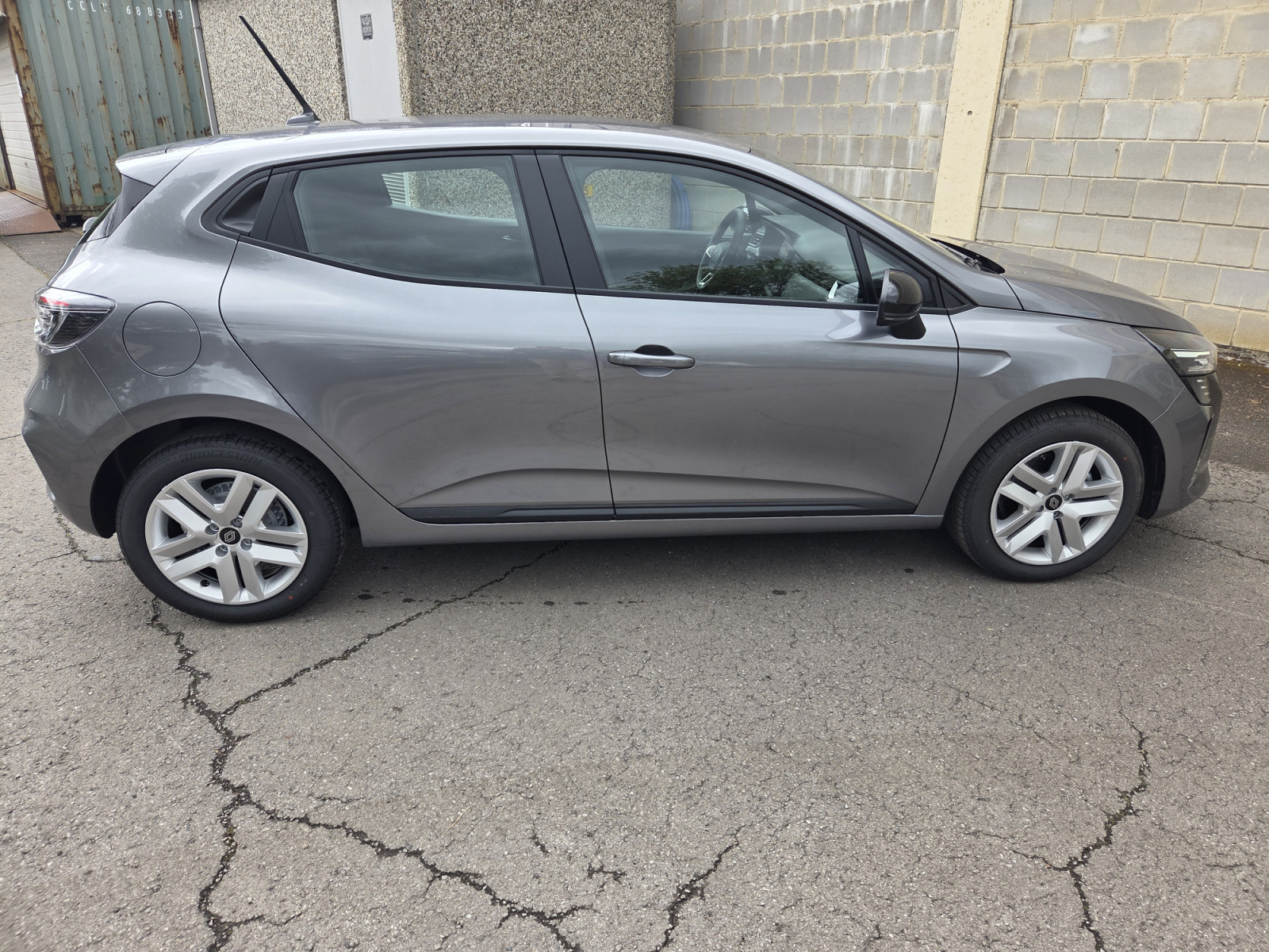 Renault Clio 1.5 Dci 100 CV Evolution Edition (Véhicule Neuf 0 Kms)