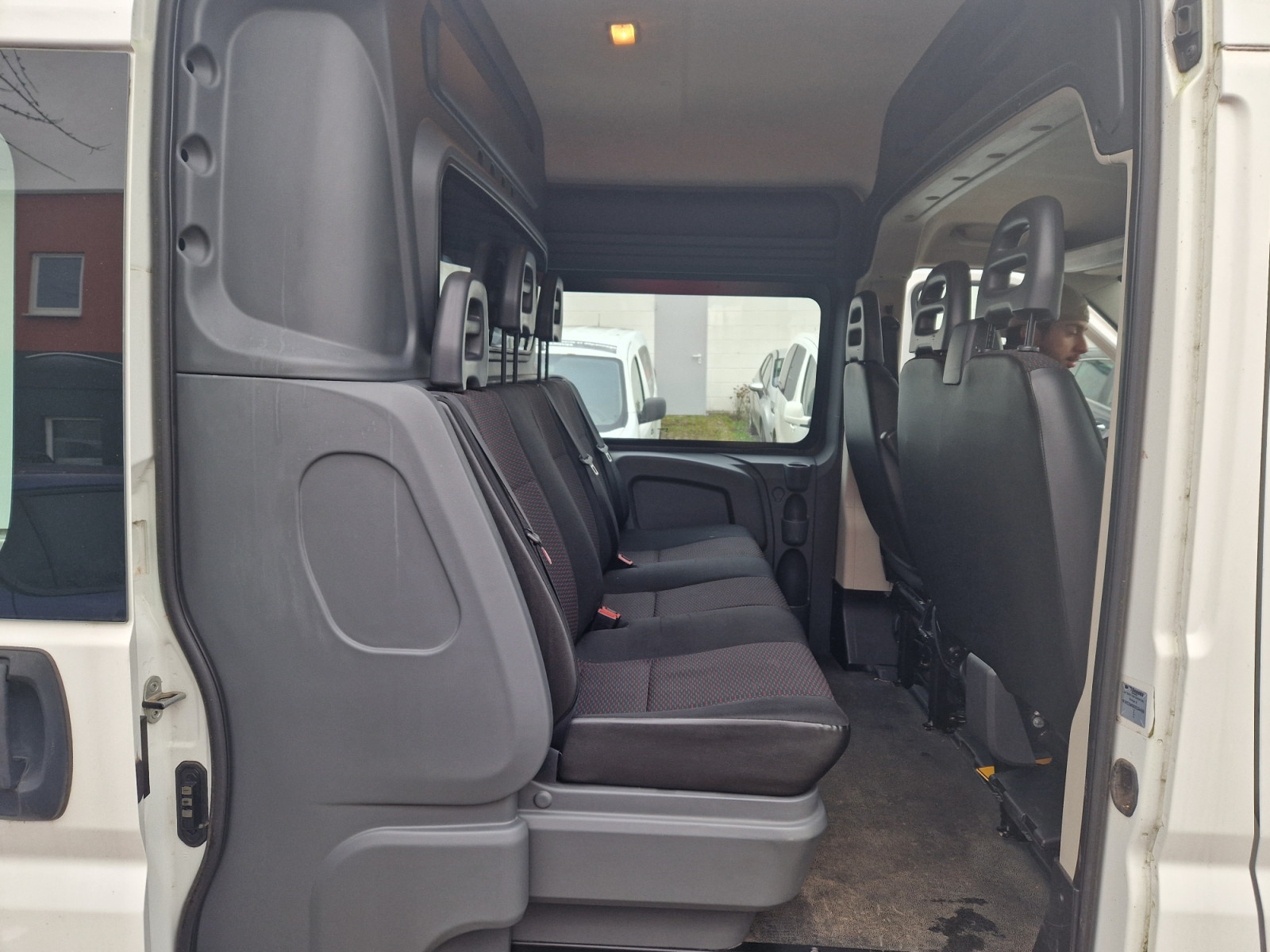 Peugeot Boxer 2.0 Hdi 130 CV Double Cabine 6 Places Garantie 12 Mois