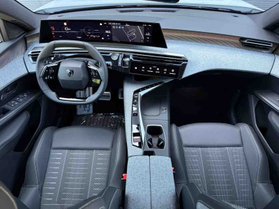 Peugeot 3008 1.2 Hybrid 145 E-DSC6 GT