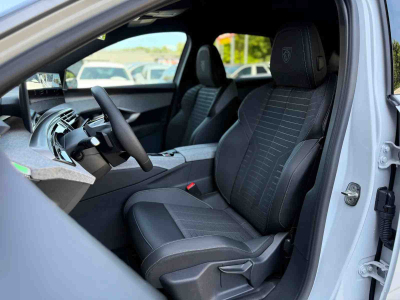 Peugeot 3008 1.2 Hybrid 145 E-DSC6 GT