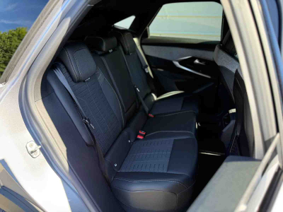 Peugeot 3008 1.2 Hybrid 145 E-DSC6 GT