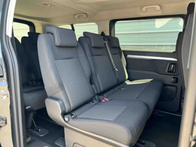 Peugeot Traveller 2.0 BlueHDI 180 AT8 Kombi L3