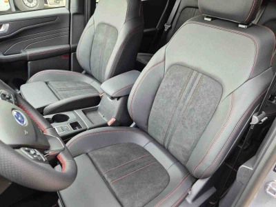 Ford Kuga 2.5 PHEV 242 ST-LINE X