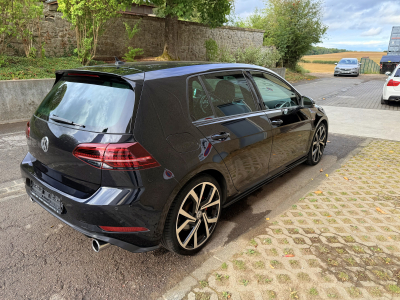 Volkswagen Golf GTI 2.0 Tsi 230 BMT