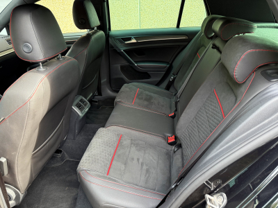Volkswagen Golf GTI 2.0 Tsi 230 BMT