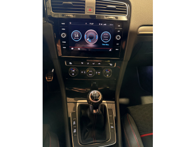 Volkswagen Golf GTI 2.0 Tsi 230 BMT