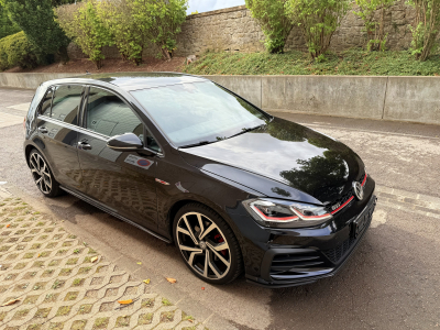 Volkswagen Golf GTI 2.0 Tsi 230 BMT