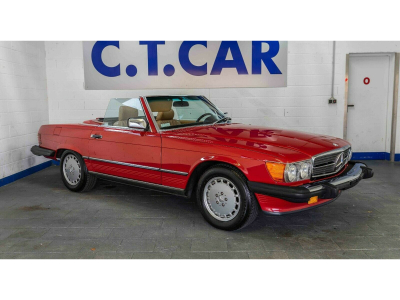Mercedes-Benz SL 560 R107