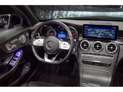Mercedes-Benz C 300 4 MATIC Cabriolet AMG Line