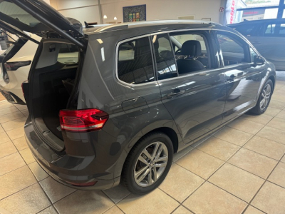 Volkswagen Touran VOLKSWAGEN TOURAN COMFORTLINE LED DSG ERGO SITZE SITZHEIZUNG