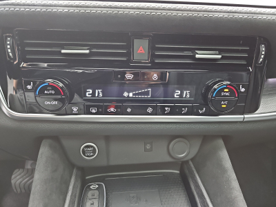 Nissan Qashqai 1.3 DIG-T MHEV 158 X-tronicTekna +