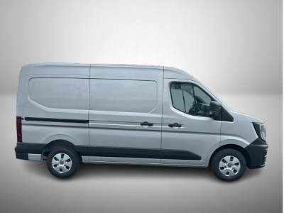 Renault Master 2.0 dCi 130 L2H2 Extra