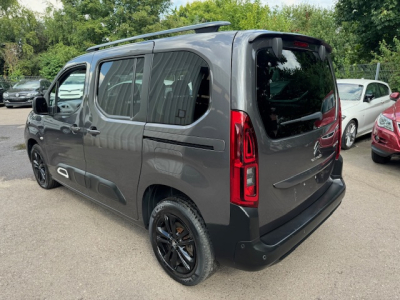 Citroën Berlingo CITROEN BERLINGO SHINE M HEAD UP KAMERA AUTOMATIK 7 SITZER