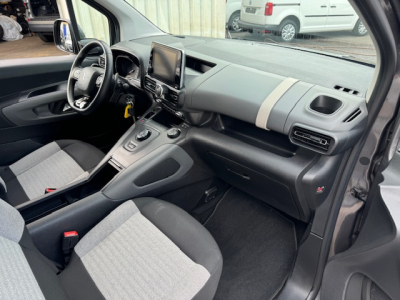 Citroën Berlingo CITROEN BERLINGO SHINE M HEAD UP KAMERA AUTOMATIK 7 SITZER