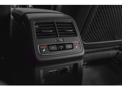 Audi RS4 AVANT 2.9 V6 QUATTRO