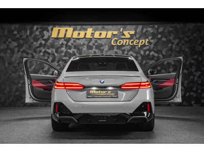 BMW 530 e M SPORT G60 PHEV - Brooklyn Grey