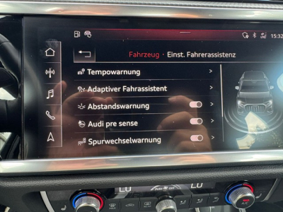 Audi Q3 AUDIQ3 40 TFSI Quattro Advanced LED Navi ACC Kamera Alcantara