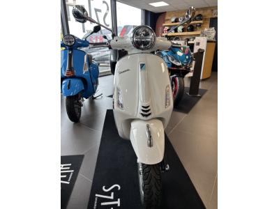 Vespa Primavera 125 