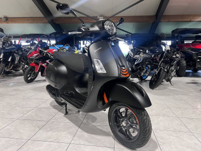 Vespa GTS Super Sport 125