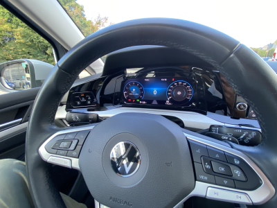 Volkswagen Golf GOLF 8 1.0 e-TSI Life DSG 110 Webasto