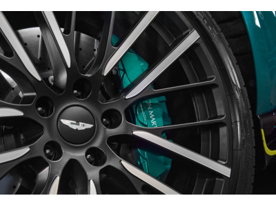 Aston Martin DBX 707 AMR23 4.0 V8 Bi-Turbo