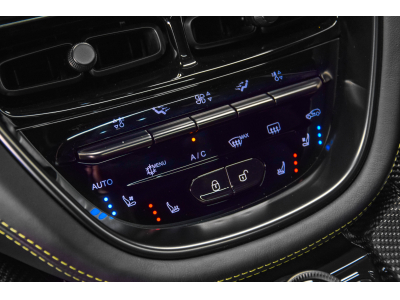 Aston Martin DBX 707 AMR23 4.0 V8 Bi-Turbo