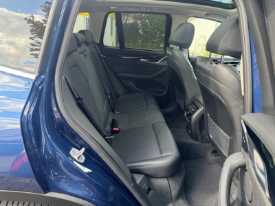 BMW X3 BMW X3 2,0 XDRIVE PANORAMA HEAD UP 360 KAMERA AHK