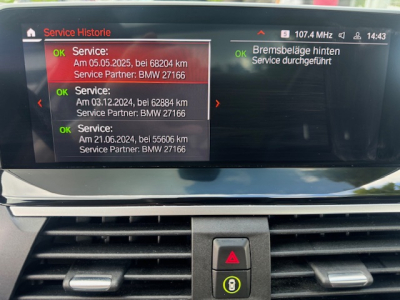 BMW X3 BMW X3 2,0 XDRIVE PANORAMA HEAD UP 360 KAMERA AHK