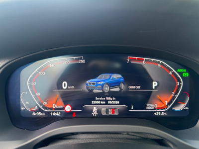 BMW X3 BMW X3 2,0 XDRIVE PANORAMA HEAD UP 360 KAMERA AHK