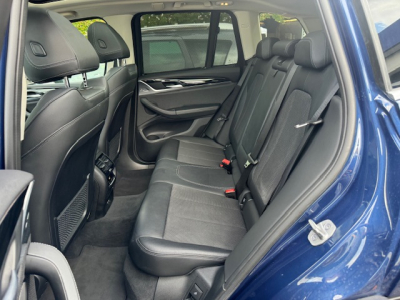 BMW X3 BMW X3 2,0 XDRIVE PANORAMA HEAD UP 360 KAMERA AHK