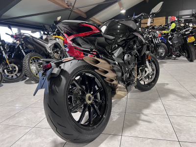 MV Agusta Dragster 800