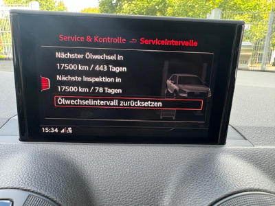 Audi Q2 AUDI Q2 SPORT LEDER NAVI LED SHZ TEMPOMAT MFL