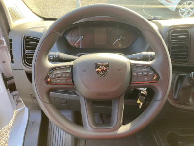 Peugeot Boxer 140 AUTO L2H2 Navi/Klimaauto/Kamera