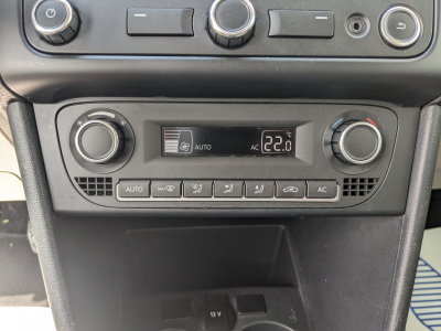 Volkswagen Polo 1.2l 70 CH. GPS APS AR REGULATEUR