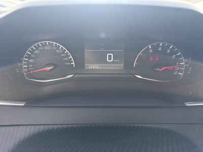 Peugeot 208 1.2 PURETECH 75CV