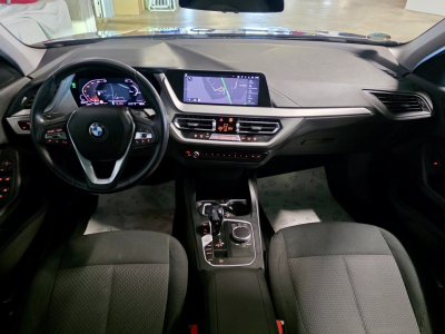 BMW 116 D BUSINESS AUTO PANO LED NAVI