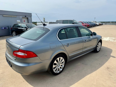 Skoda Superb 2.0 Tdi 170