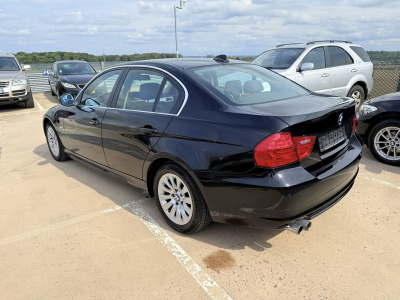BMW 325 i 218ch LCI