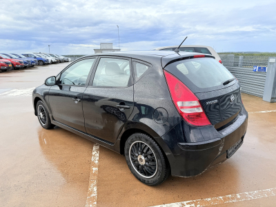 Hyundai i30 1.4 16v 110ch