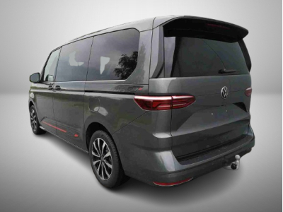 Volkswagen T7 Multivan 2.0 TDI 150 DSG Sport Long