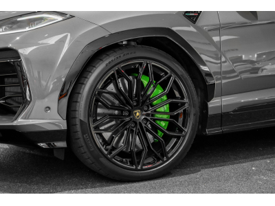 Lamborghini Urus SE - DISPONIBLE IMMÉDIATEMENT