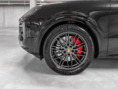 Porsche Cayenne Coupe GTS 4.0 V8/PANO/HEADUP/21/VOLL