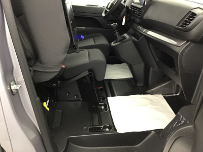 Opel Vivaro L3H1 145 Navy/Kamera/Holz