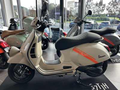 Vespa GTV 310 