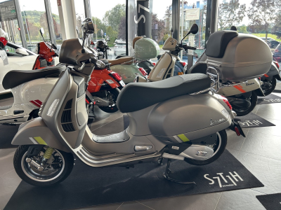 Vespa GTS 125 Super Tech