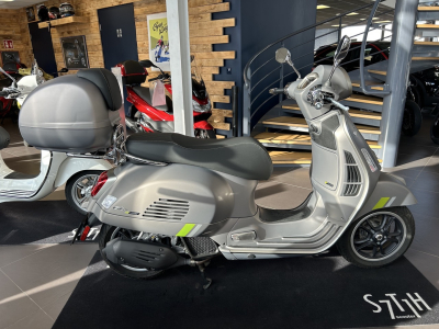 Vespa GTS 125 Super Tech