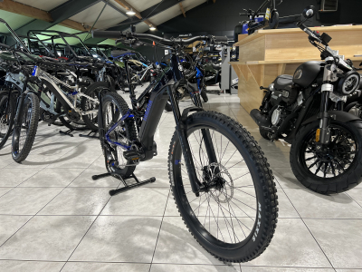 Yamaha Moro 07 S Rock Shox 160 mm, Magura freins 4 pistons,  PW séries 85 Nm / 500 Wh, 36 V, roue 27,5'', cadre allu, 24 Kg. TAILLE M