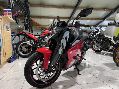 Ultraviolette F77 Mach 2 Recon Turbo Red