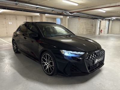 Audi RS3 Sportback 2.5 TFSI quattro/CARBONE/Pano/SONOS/ PANO/280KM/H