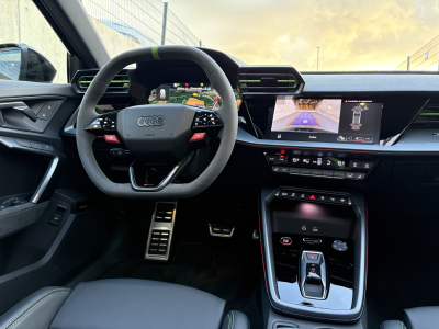 Audi RS3 Sportback 2.5 TFSI quattro/CARBONE/Pano/SONOS/ PANO/280KM/H